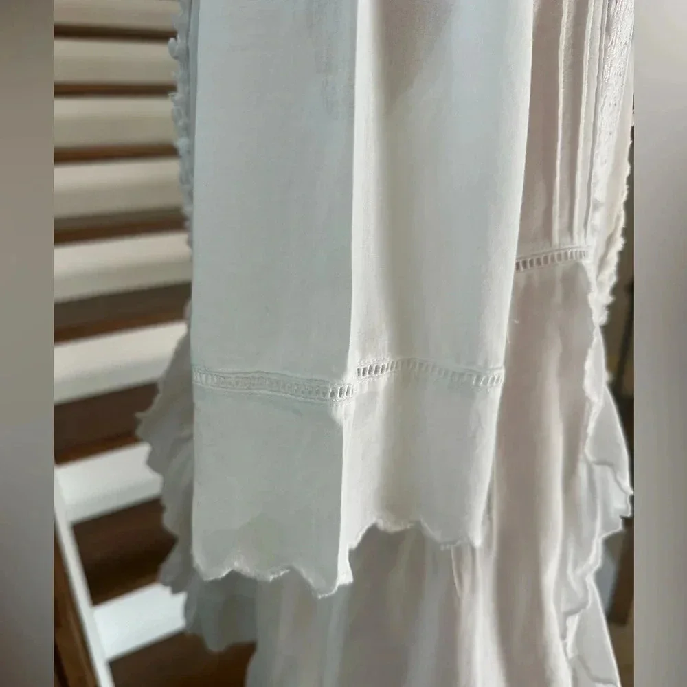Juicy Couture White Lace Eyelet Ruffle Peasant Blouse Top Size 8